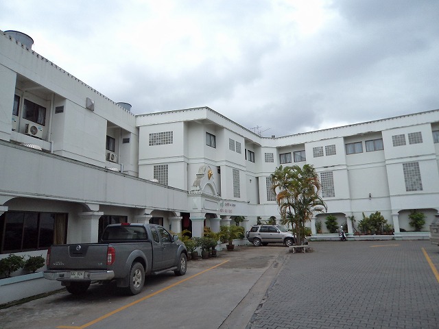 Ping Phayom Hotel Image