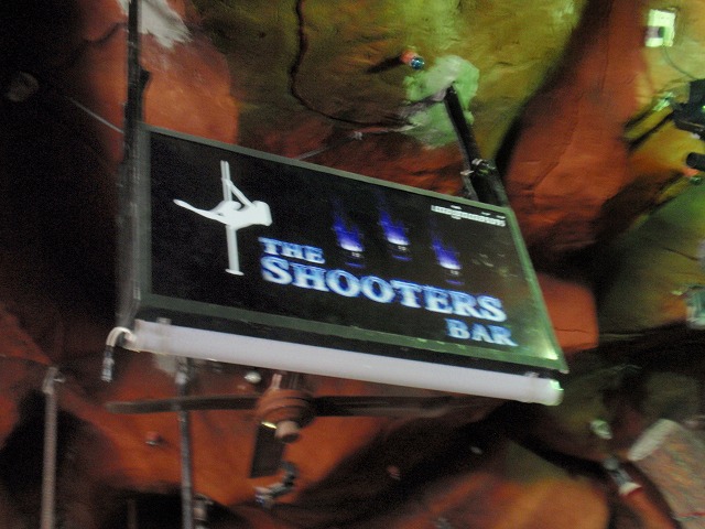 THE SHOOTERS BARの写真