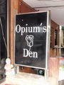 Opium's Denのサムネイル