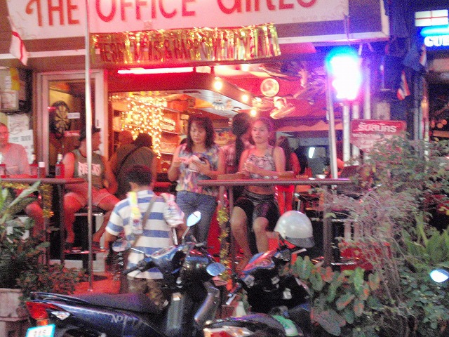 THE OFICE GIRLSの写真