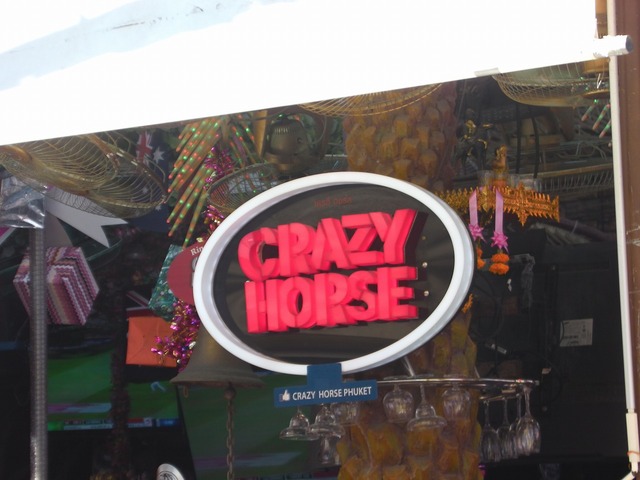 CRAZY HORSEの写真