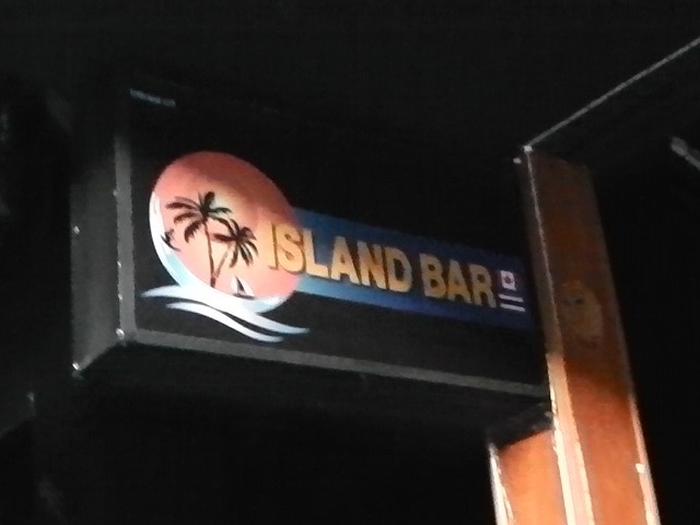 ISLAND BARの写真