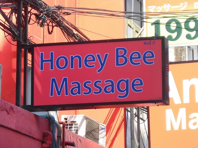 Honey Beeの写真