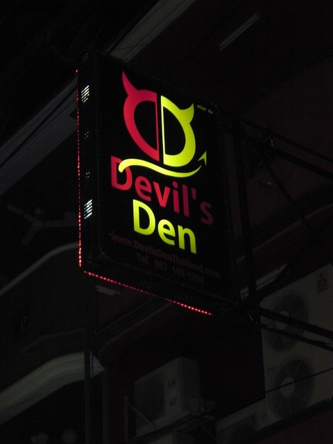 Devil's Denの写真