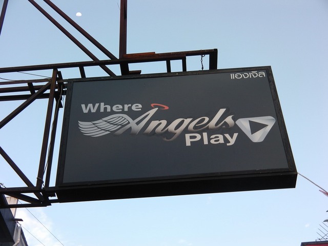 Where Angels play Image