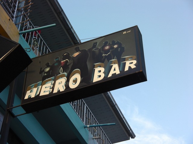 HERO BARの写真