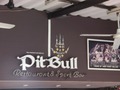 Pit Bullのサムネイル