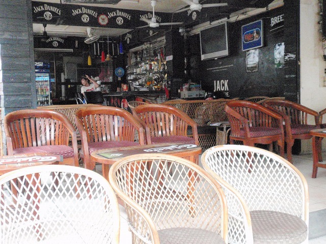 THE BEST BARの写真