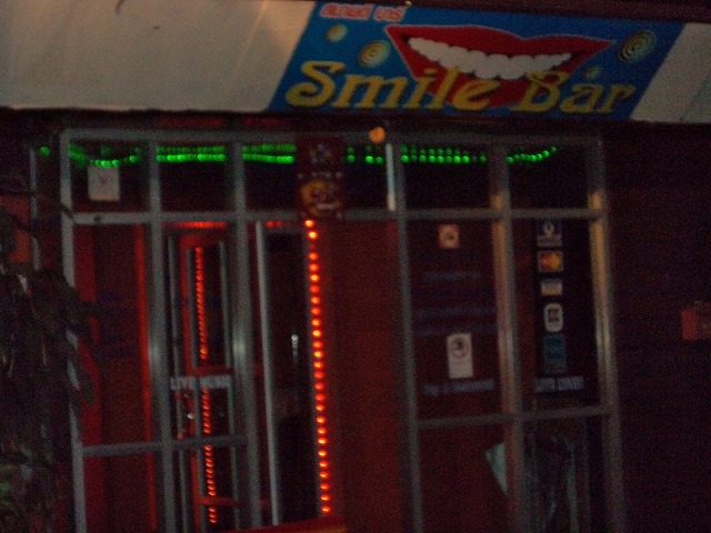 Smile Bar  Image