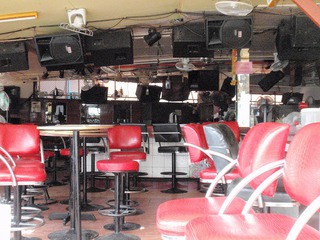 LAYLA BA / Pattaya Area / Pub / Beer Bar｜Thailand Night Guide