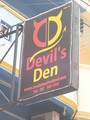 Devil's Denのサムネイル